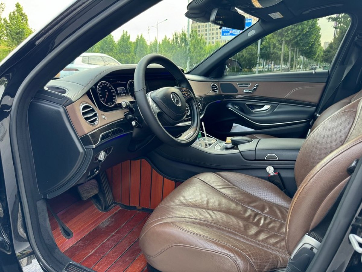 2014年7月奔驰 奔驰S级  2014款 S 400 L 尊贵型