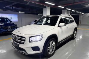 上汽大通MAXUS MIFA 9 上汽大通 云上草原