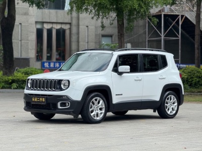 2018年7月 Jeep 自由俠 互聯(lián)大屏版 180T 自動(dòng)高能版圖片