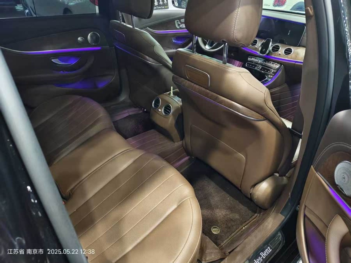 奔馳 奔馳E級  2019款 改款 E 300 L 豪華型圖片