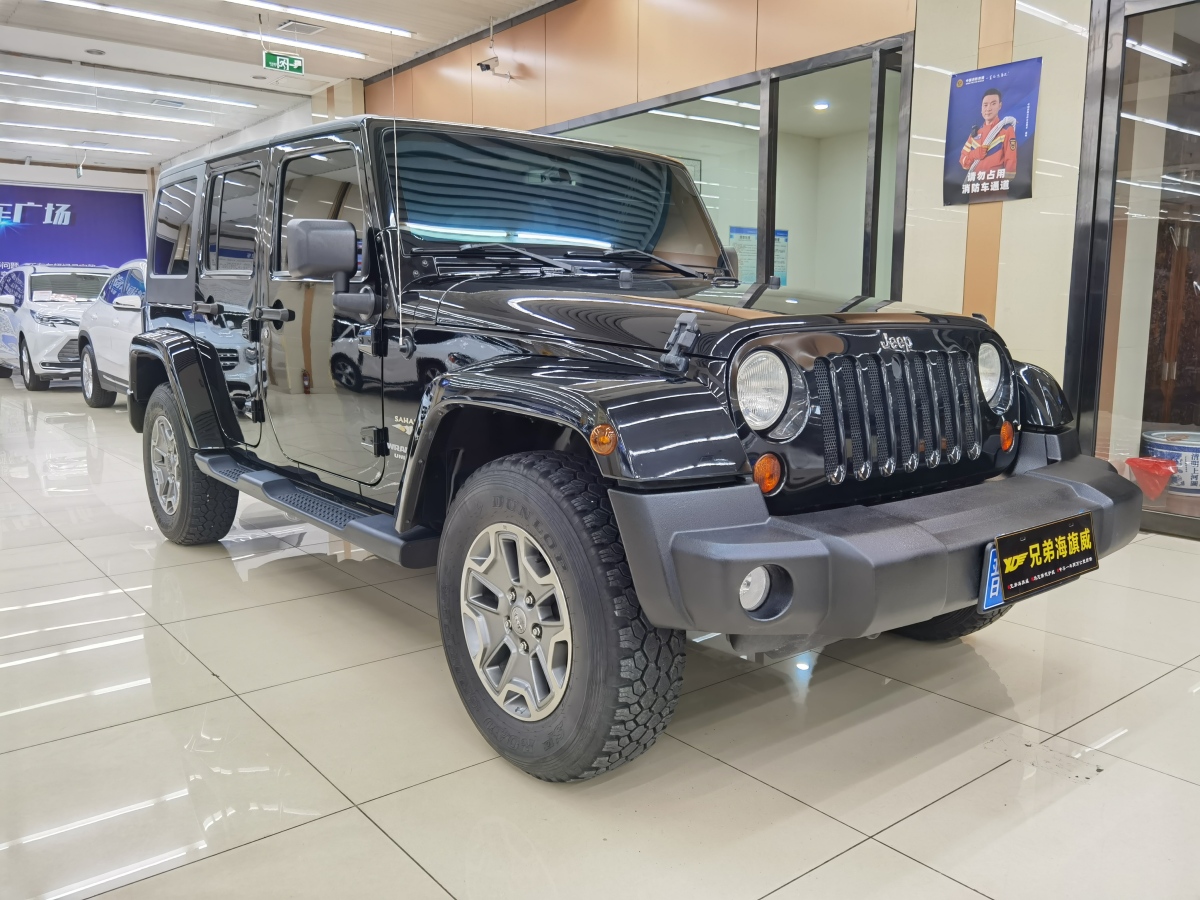 Jeep 牧馬人  2013款 3.6L Sahara 四門版圖片