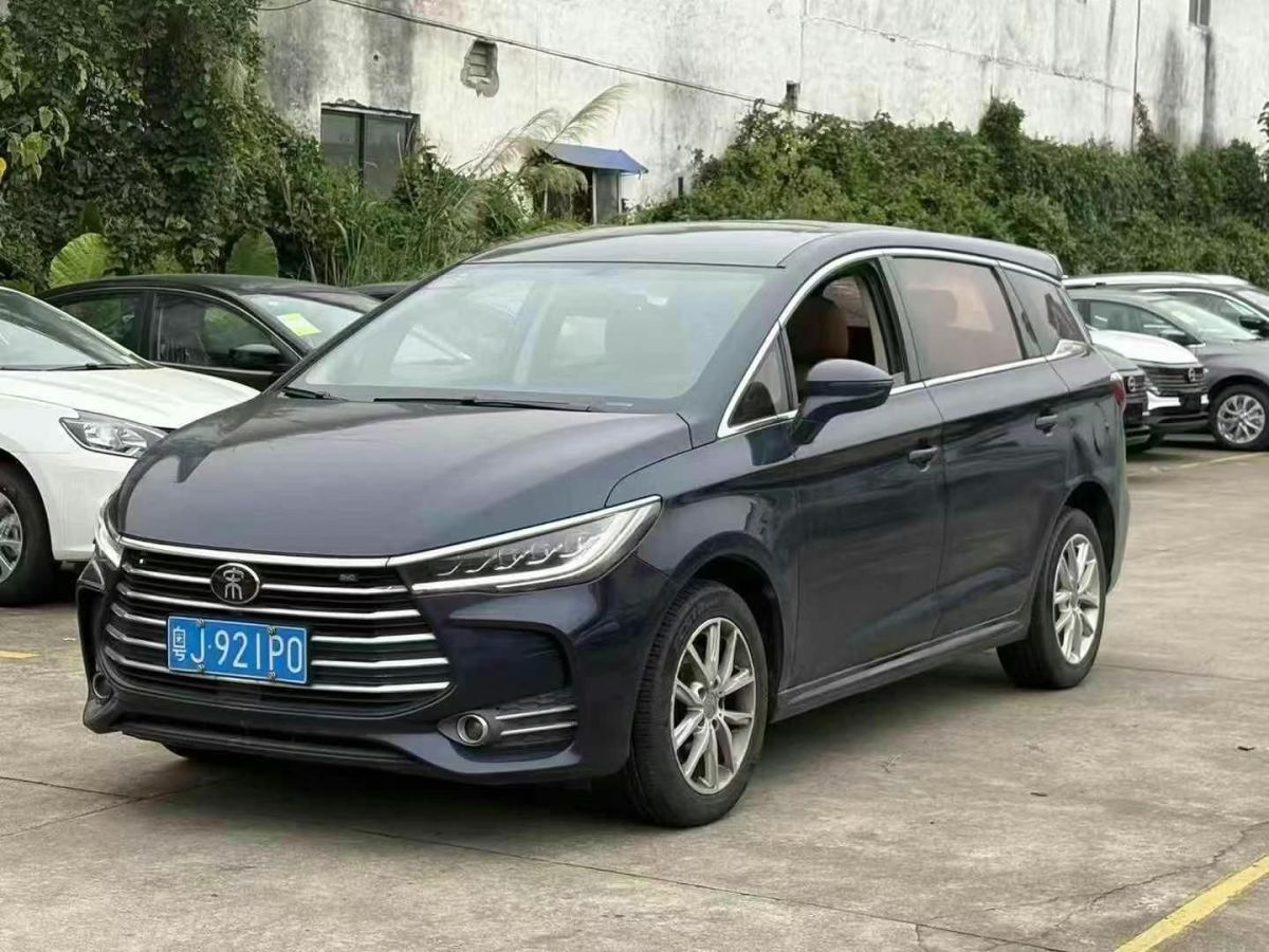 比亞迪 宋MAX  2019款 1.5T 手動智聯(lián)睿逸天窗型 6座 國V圖片