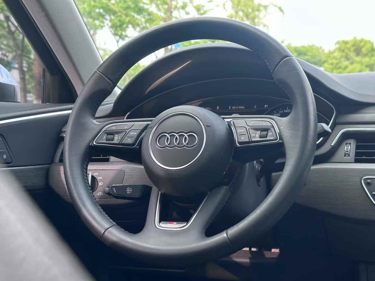 奧迪 奧迪A4L  2017款 A4L 40TFSI 時尚型圖片
