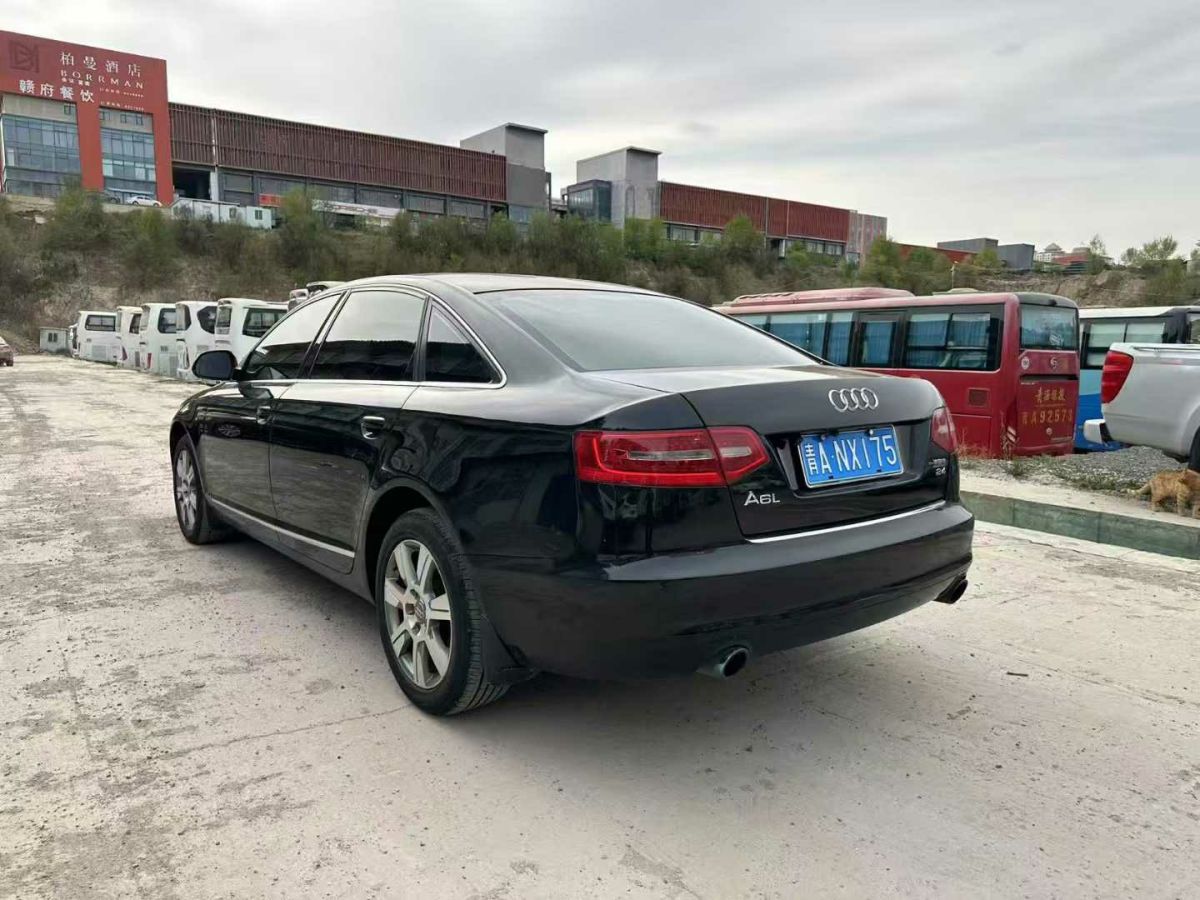 奧迪 奧迪A6L  2012款 A6L 2.8FSI 35FSI Quattro豪華型圖片