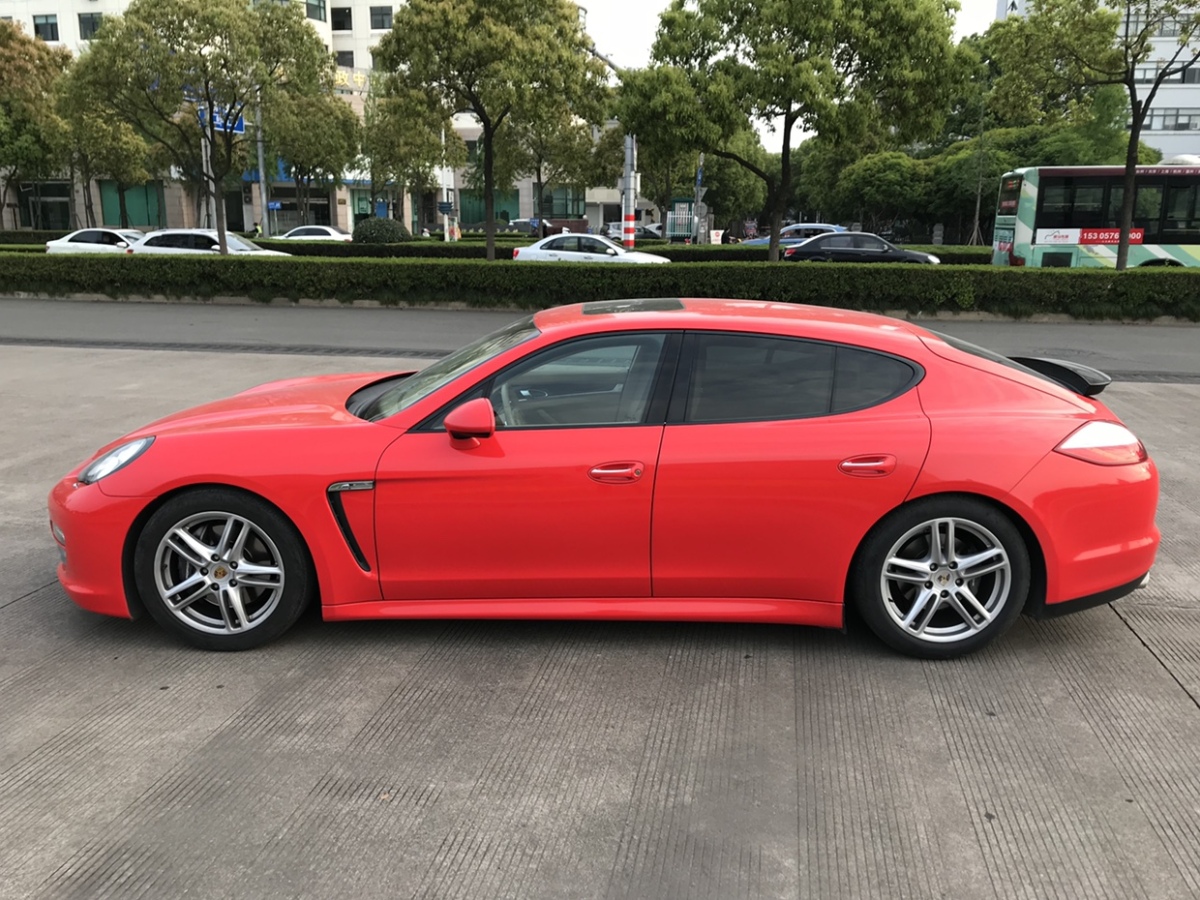 2011年1月保時捷 Panamera  2010款 Panamera 4 3.6L