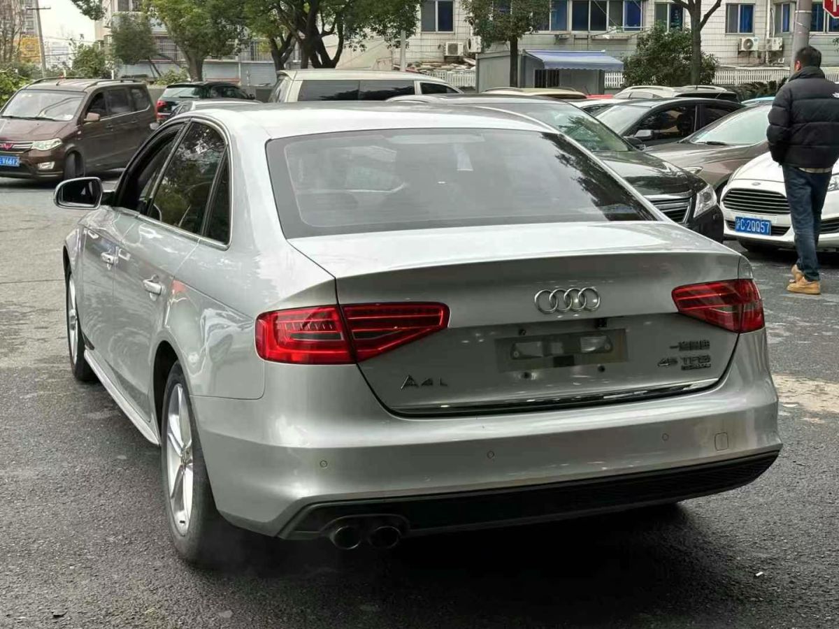 奧迪 奧迪A4L  2015款 A4L 1.8TFSI 30TFSI 舒適型圖片