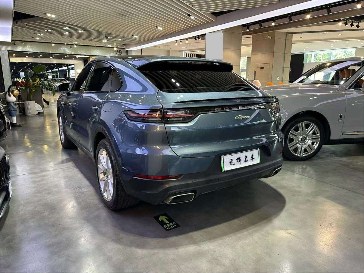 2021年1月保時(shí)捷 Cayenne新能源  2020款 Cayenne E-Hybrid Coupé 2.0T