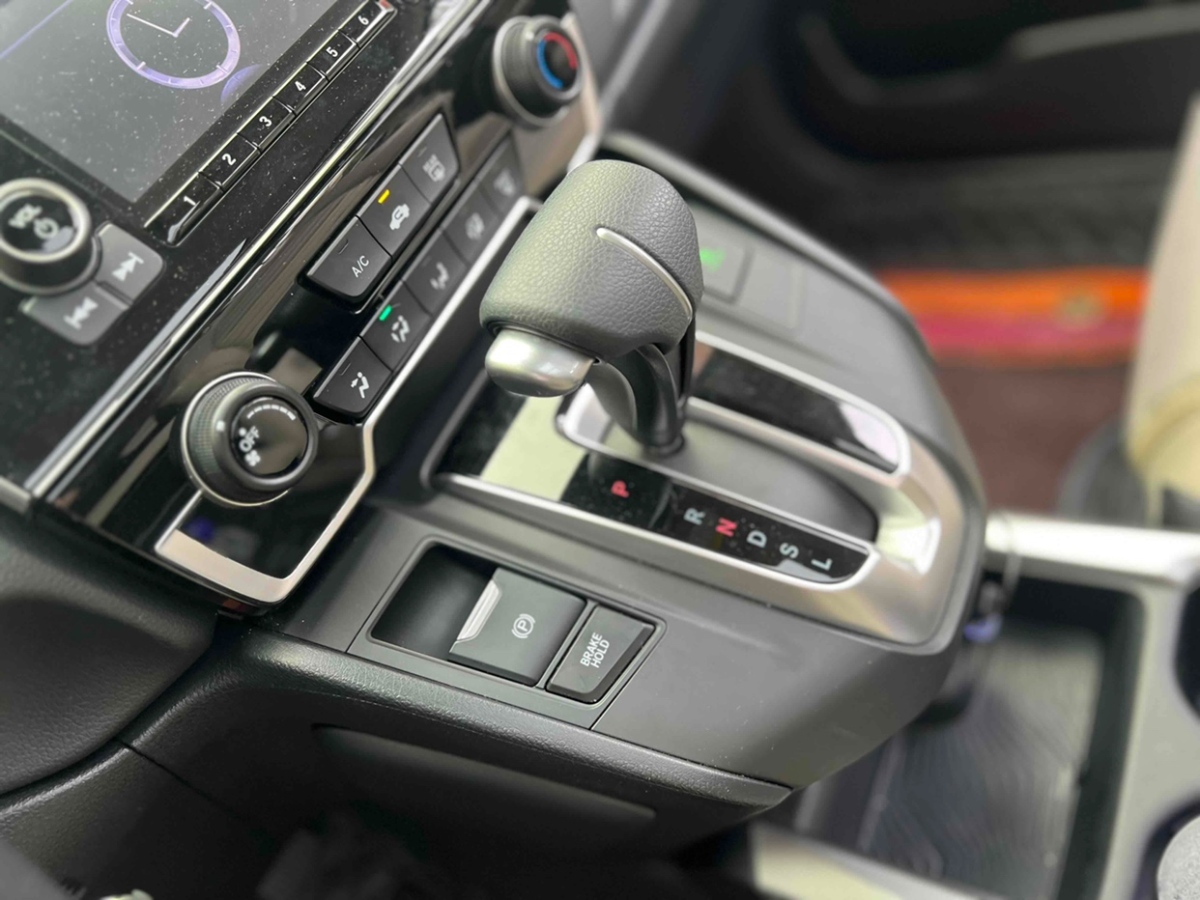本田 CR-V  2019款 240TURBO CVT两驱舒适版 国V图片