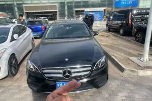 奔驰E级 奔驰 E 200 L 4MATIC