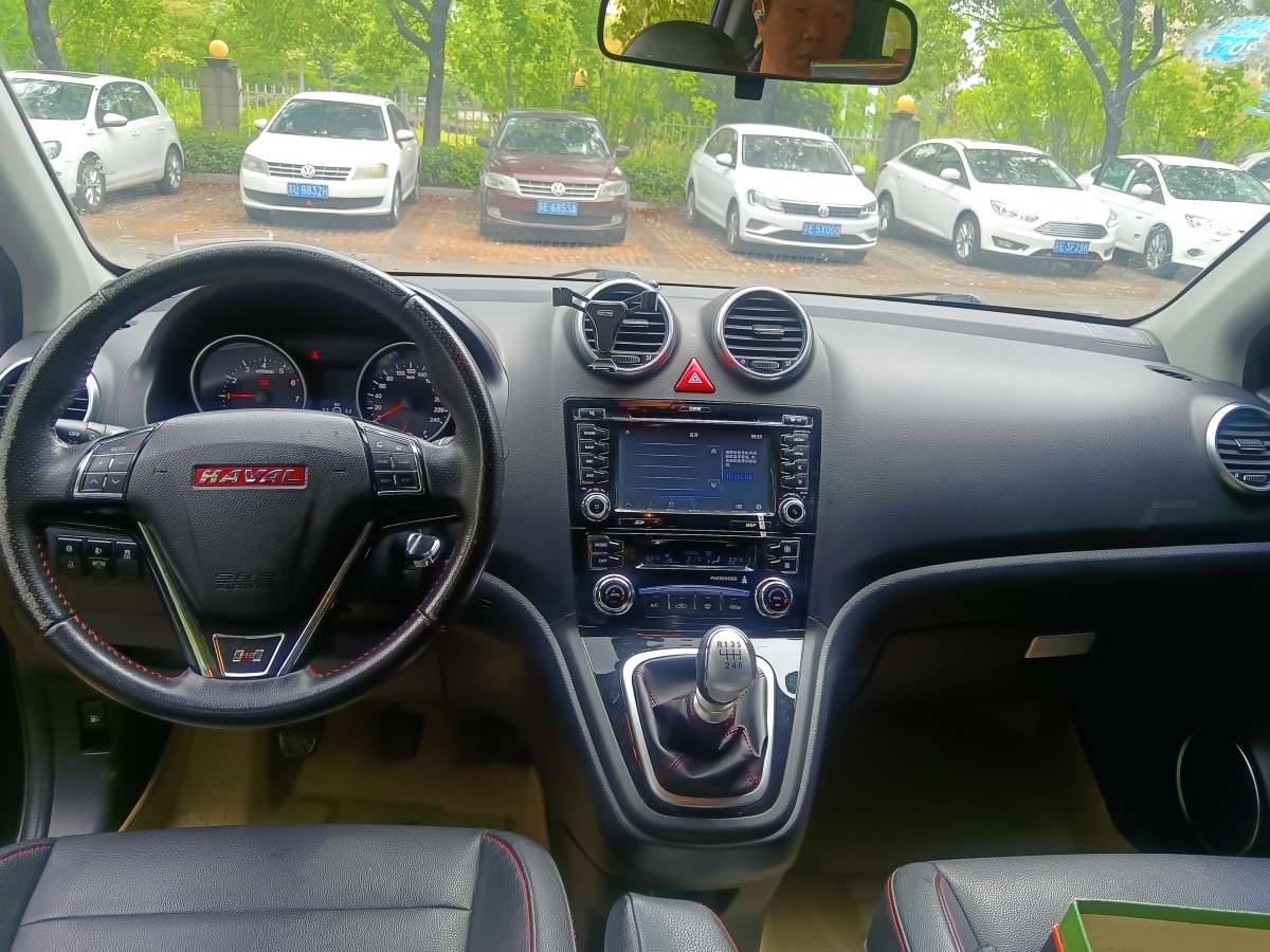 哈弗 H6  2014款 升級(jí)版 1.5T 手動(dòng)兩驅(qū)精英型圖片