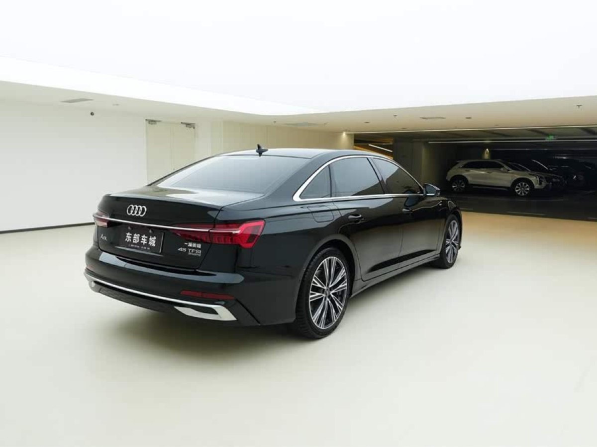奧迪 奧迪A6L  2023款 改款 45 TFSI quattro 臻選動感型圖片