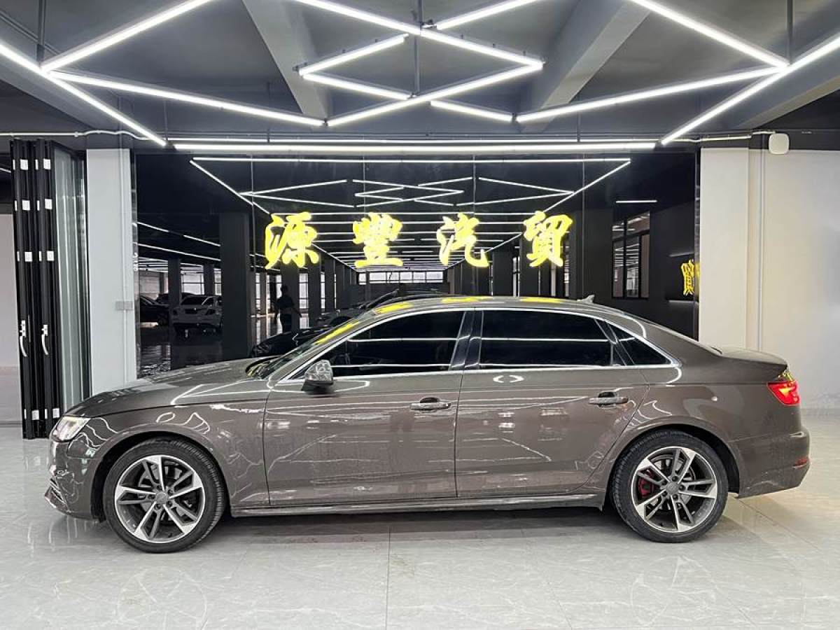 奧迪 奧迪A4L  2017款 Plus 40 TFSI 運動型圖片