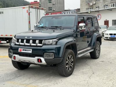 2023年10月 北京 BJ40 2.0T 自動(dòng)四驅(qū)城市獵人版?zhèn)b客型圖片