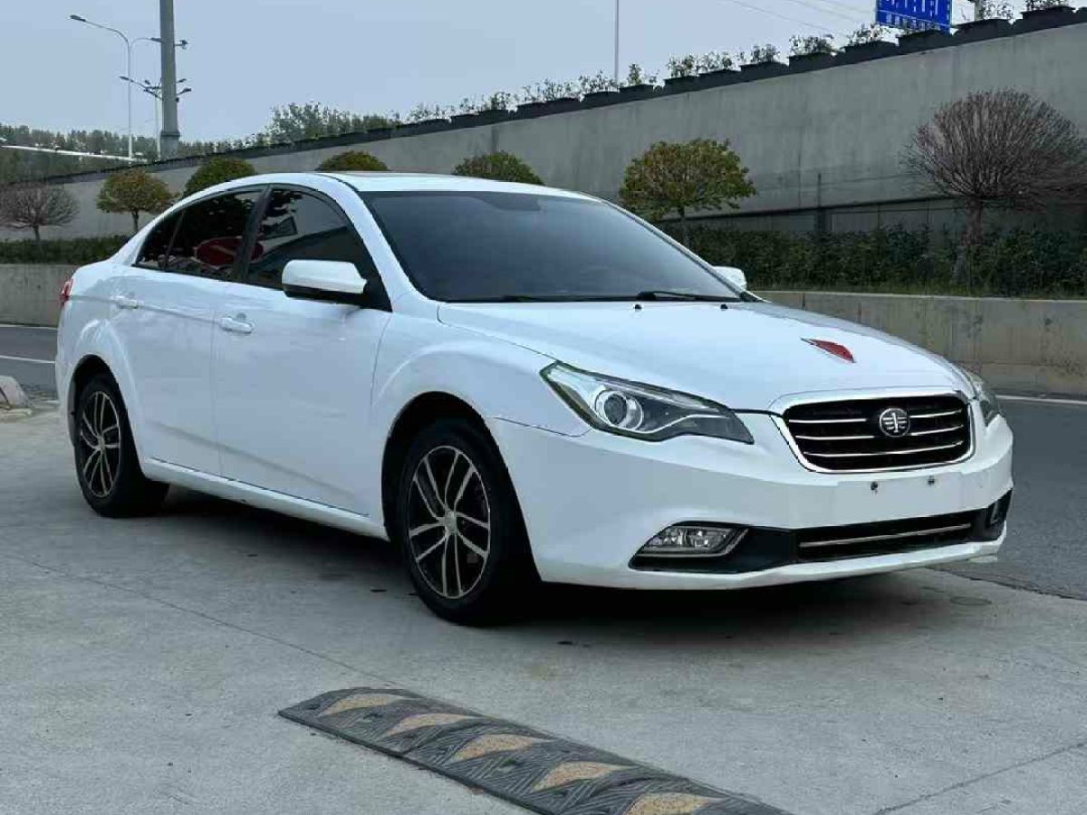 奔騰 B50  2016款 1.4T 自動豪華型圖片