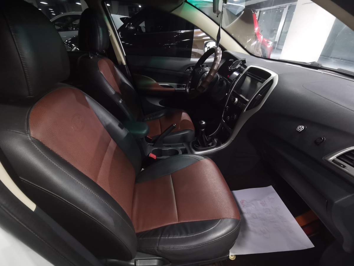 比亞迪 F3  2015款 節(jié)能版 1.5L 手動舒適型圖片