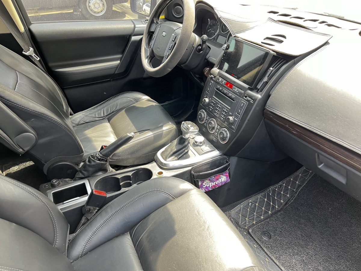 路虎 神行者2  2012款 2.0T Si4 HSE汽油版圖片