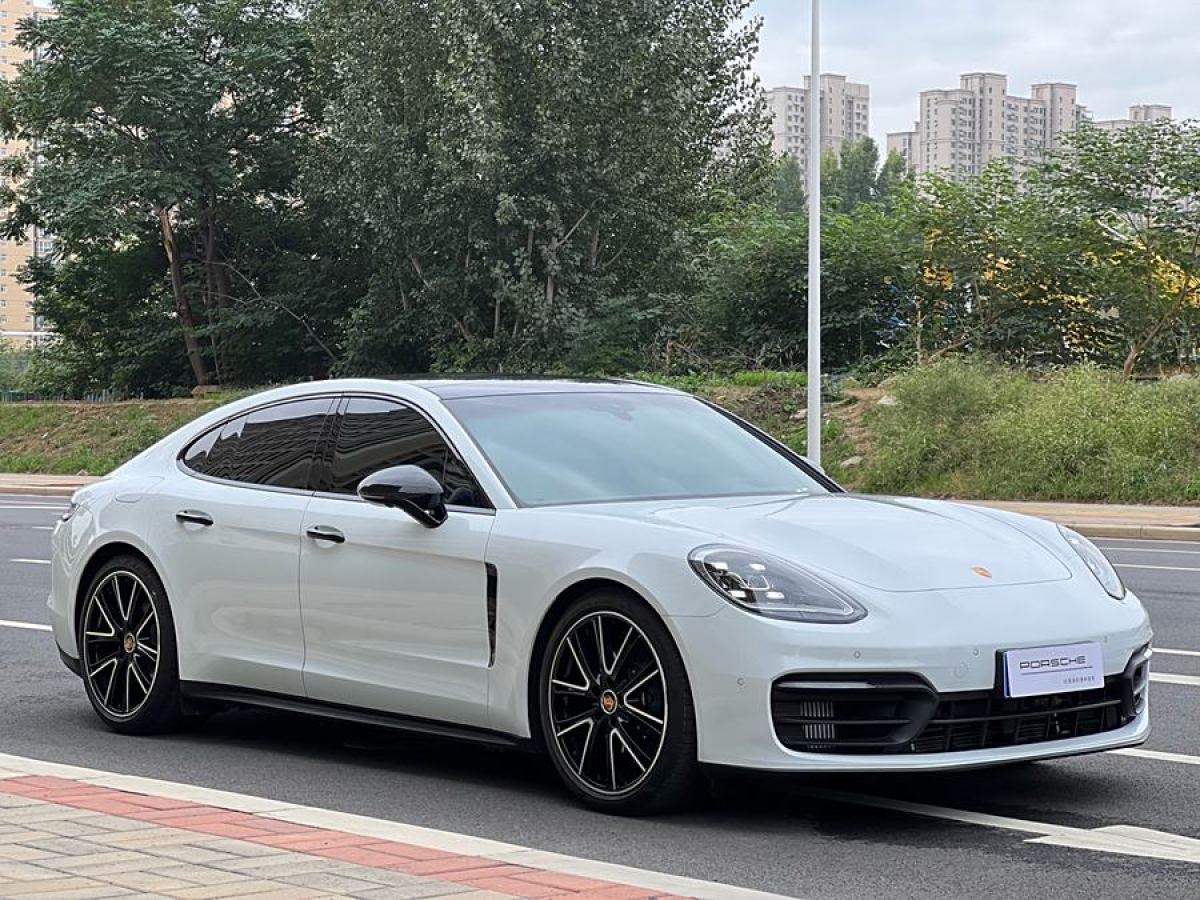 保時(shí)捷 Panamera  2023款 Panamera 行政加長(zhǎng)版 2.9T圖片