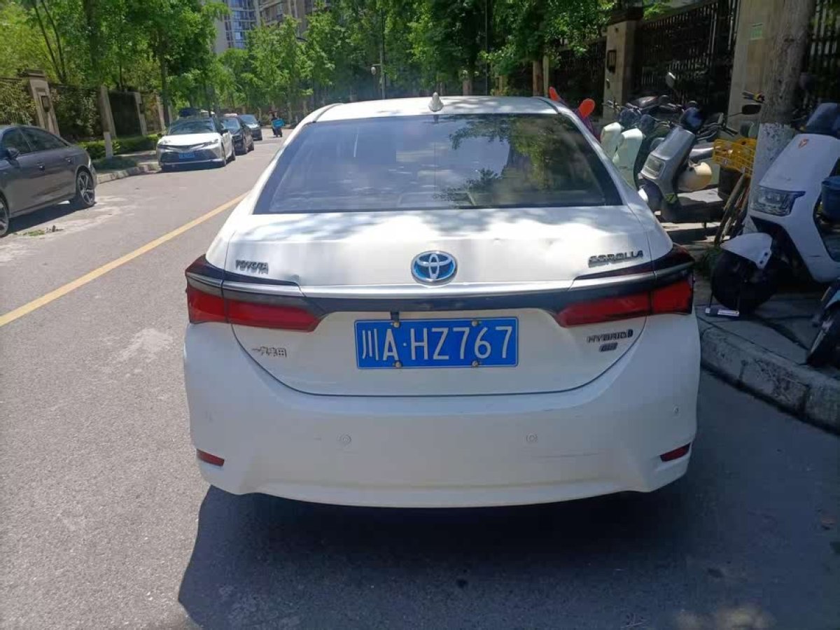 豐田 卡羅拉  2017款 改款雙擎 1.8L E-CVT精英版圖片