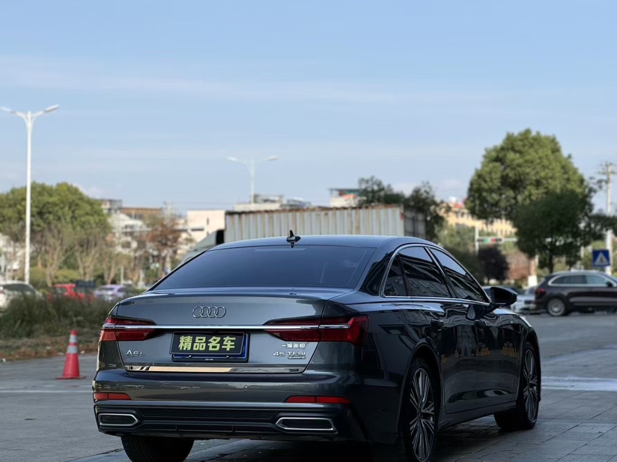 奧迪 奧迪A6L  2022款 40 TFSI 豪華動(dòng)感型圖片