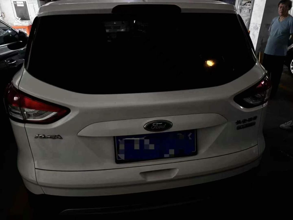 路虎 發(fā)現(xiàn)  2025款 300PS S圖片