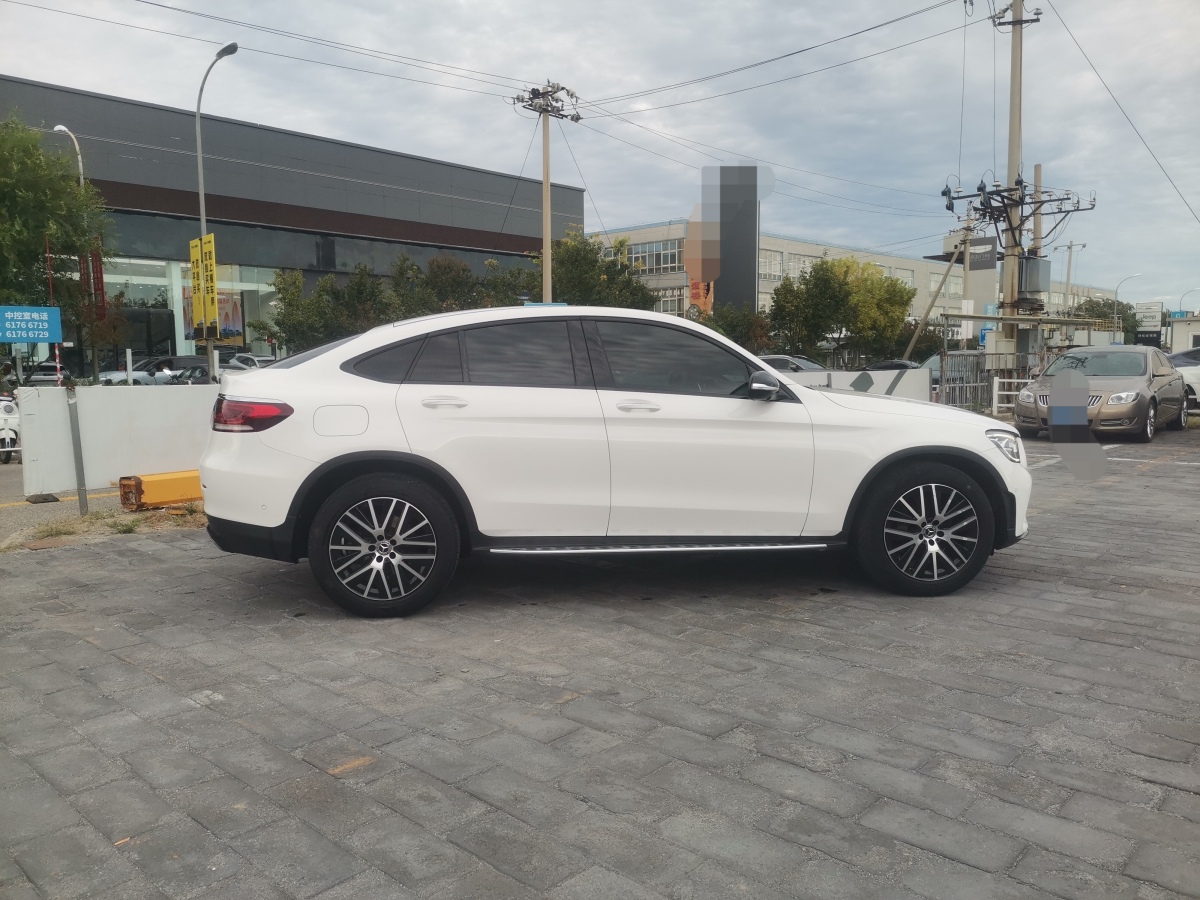 奔馳 奔馳GLC  2023款 GLC 300 4MATIC 轎跑SUV圖片