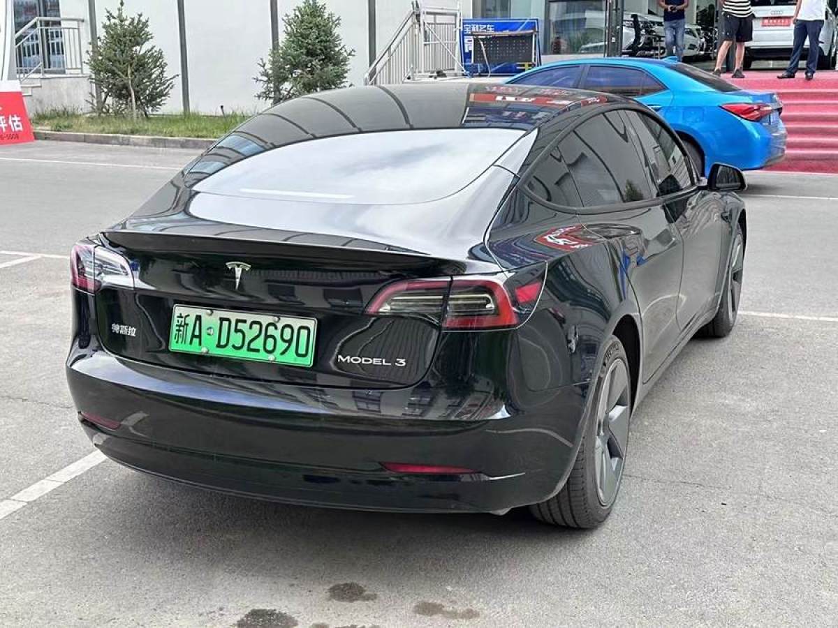 特斯拉 Model Y  2023款 后輪驅(qū)動版圖片