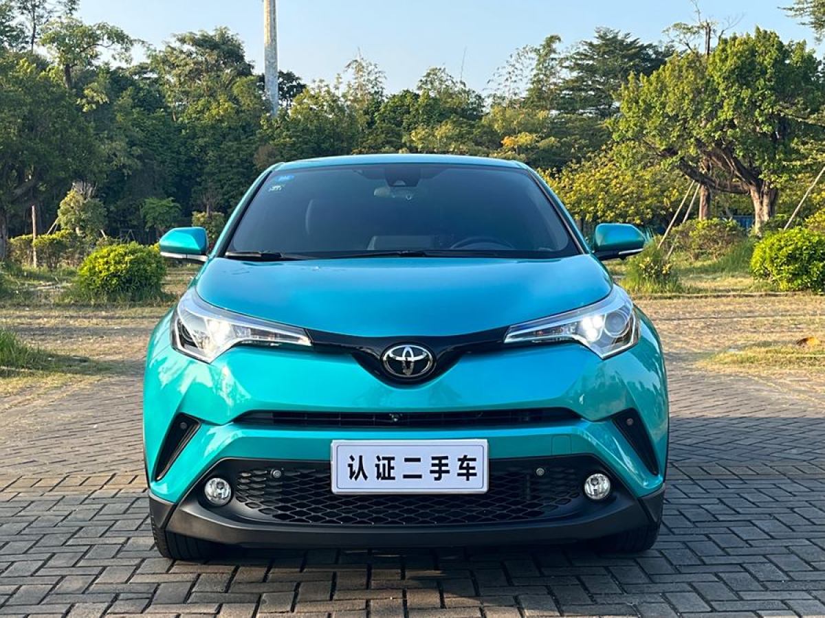 豐田 C-HR  2018款 2.0L 領(lǐng)先版 國VI圖片