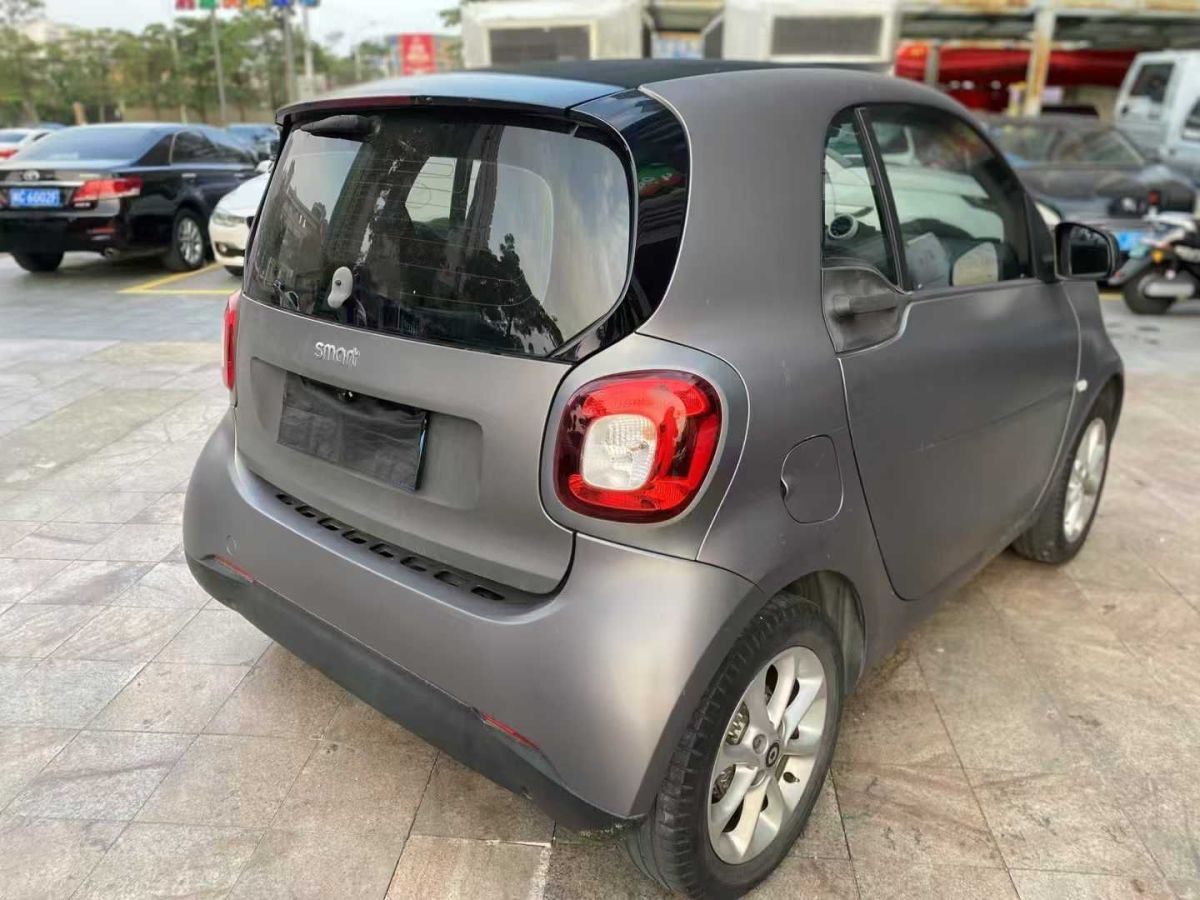 smart fortwo  2017款 1.0L 52千瓦新聲特別版圖片