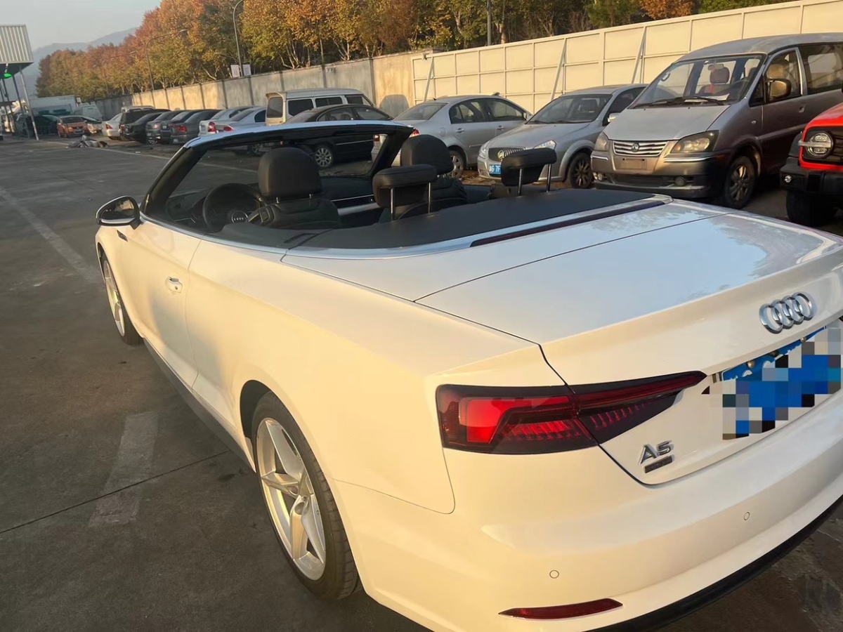 奧迪 奧迪A5  2019款 Cabriolet 40 TFSI 時(shí)尚型圖片