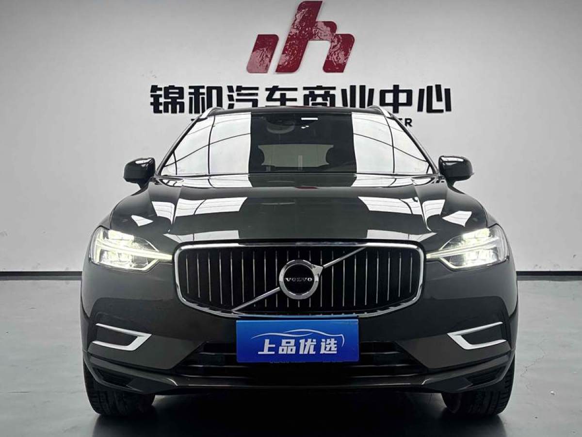 沃爾沃 XC60  2021款 T5 四驅(qū)智遠(yuǎn)豪華版圖片