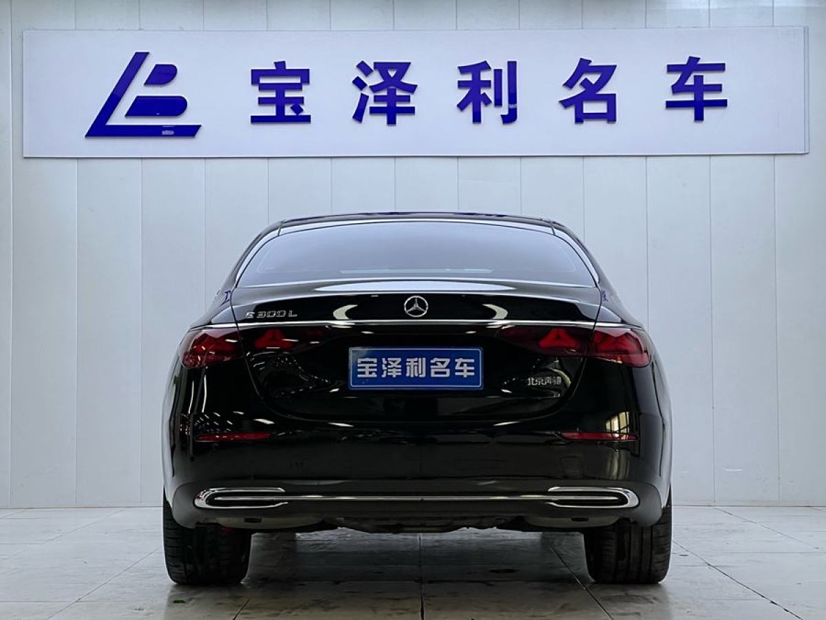 奔馳 奔馳E級(jí)  2024款 E 300 L 豪華型圖片