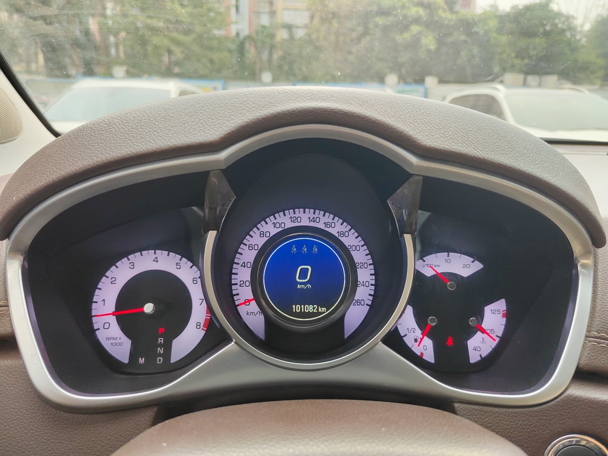 凱迪拉克 SRX  2012款 3.0L 領(lǐng)先型圖片