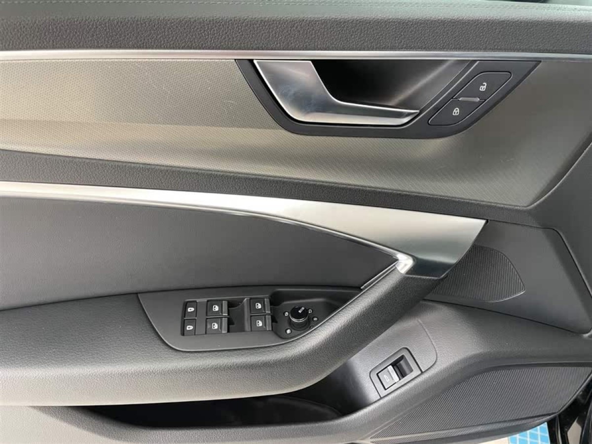 奧迪 奧迪A6L  2020款 45 TFSI 臻選致雅型圖片