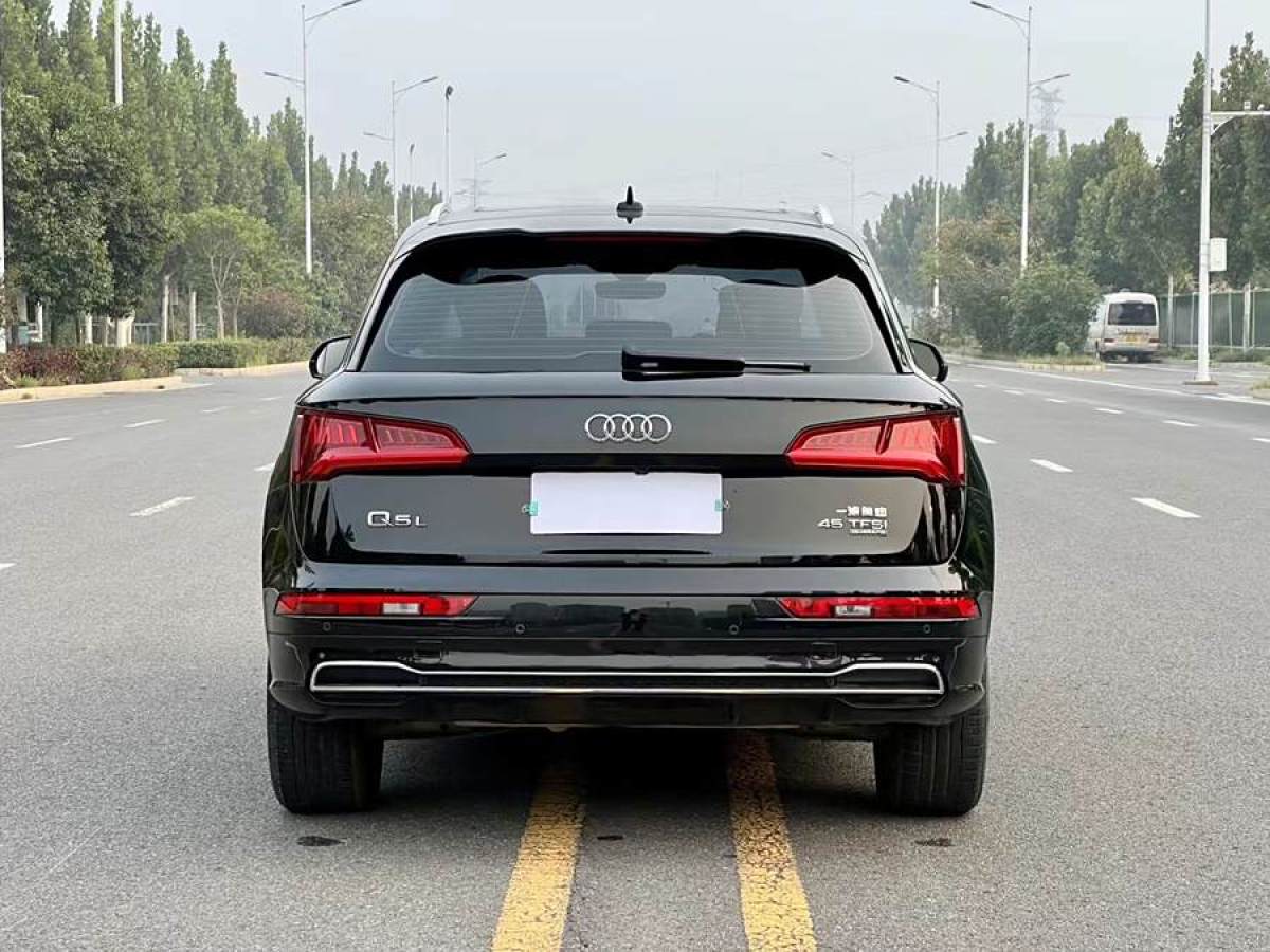 奧迪 奧迪Q5L  2020款 45 TFSI 尊享時尚型圖片