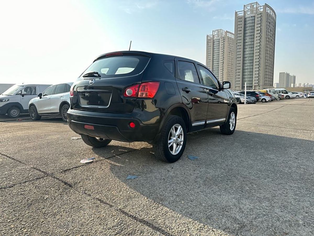 日產(chǎn) 逍客  2012款 2.0XL 火 CVT 2WD圖片