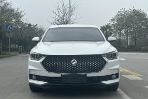 RC-6 宝骏 1.5T CVT 24小时在线豪华型