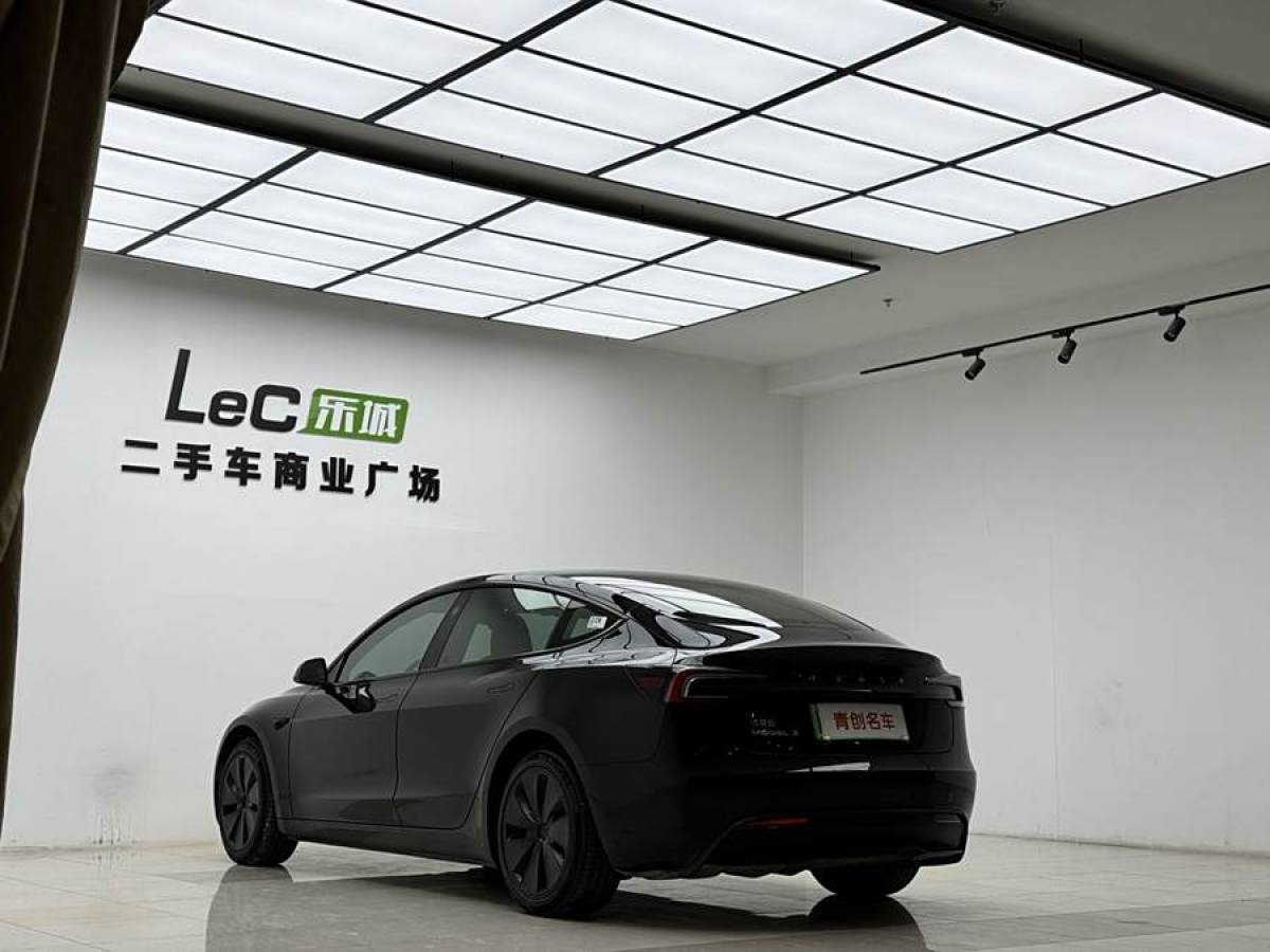 特斯拉 Model Y  2023款 后輪驅(qū)動(dòng)版圖片