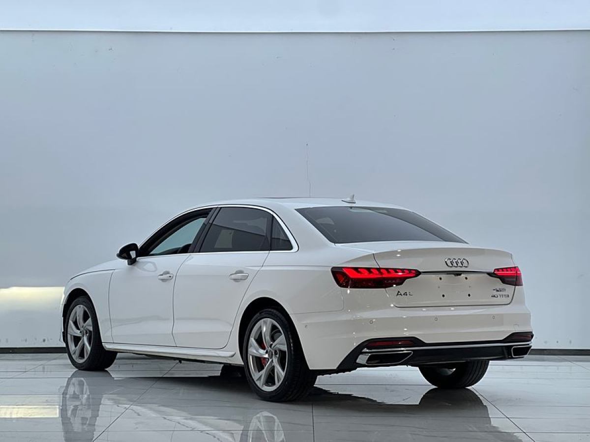 奧迪 奧迪A4L  2020款 40 TFSI quattro 豪華致雅型圖片