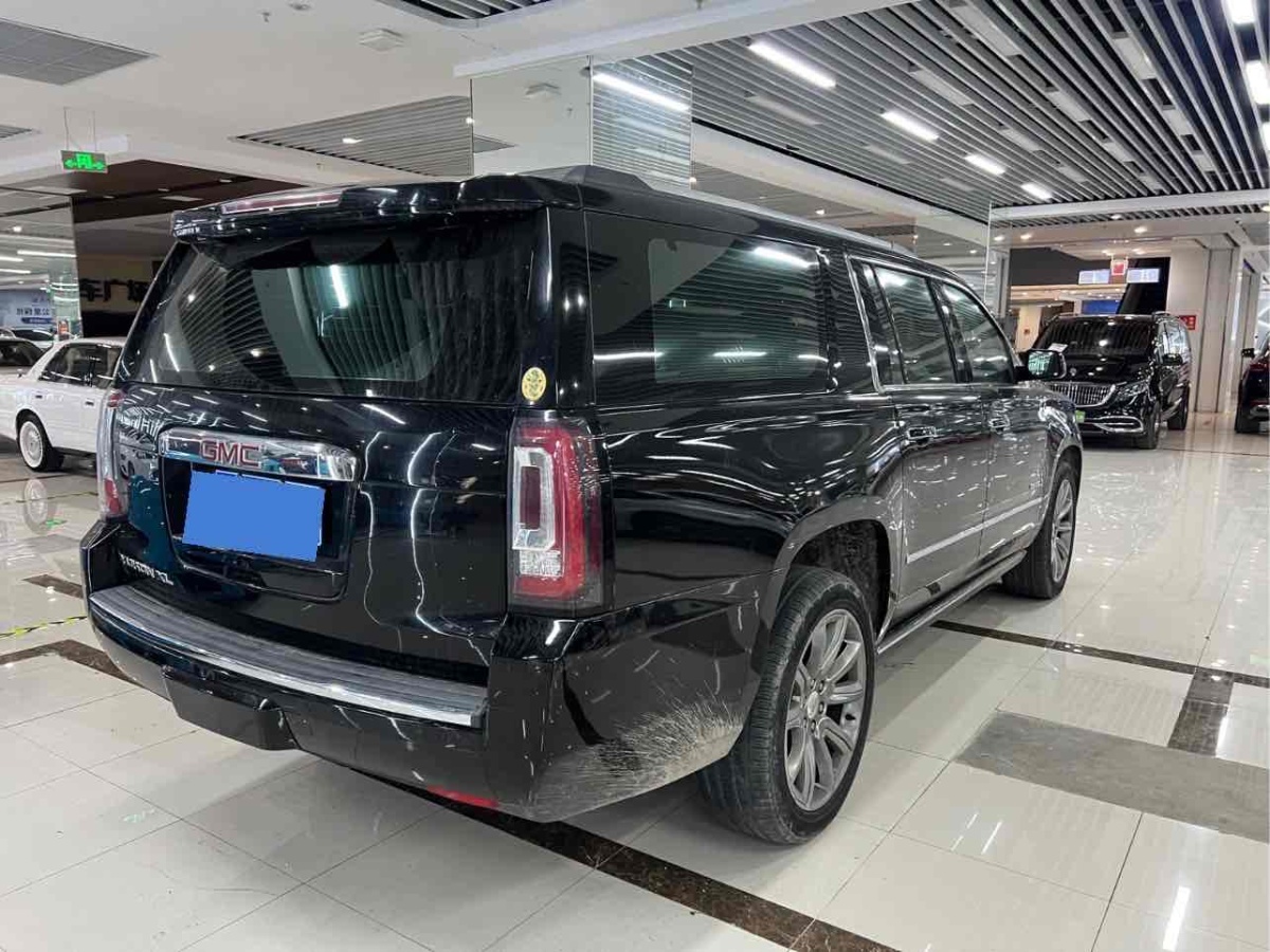 2016年12月GMC YUKON  2015款 6.2L XL DENALI 4WD