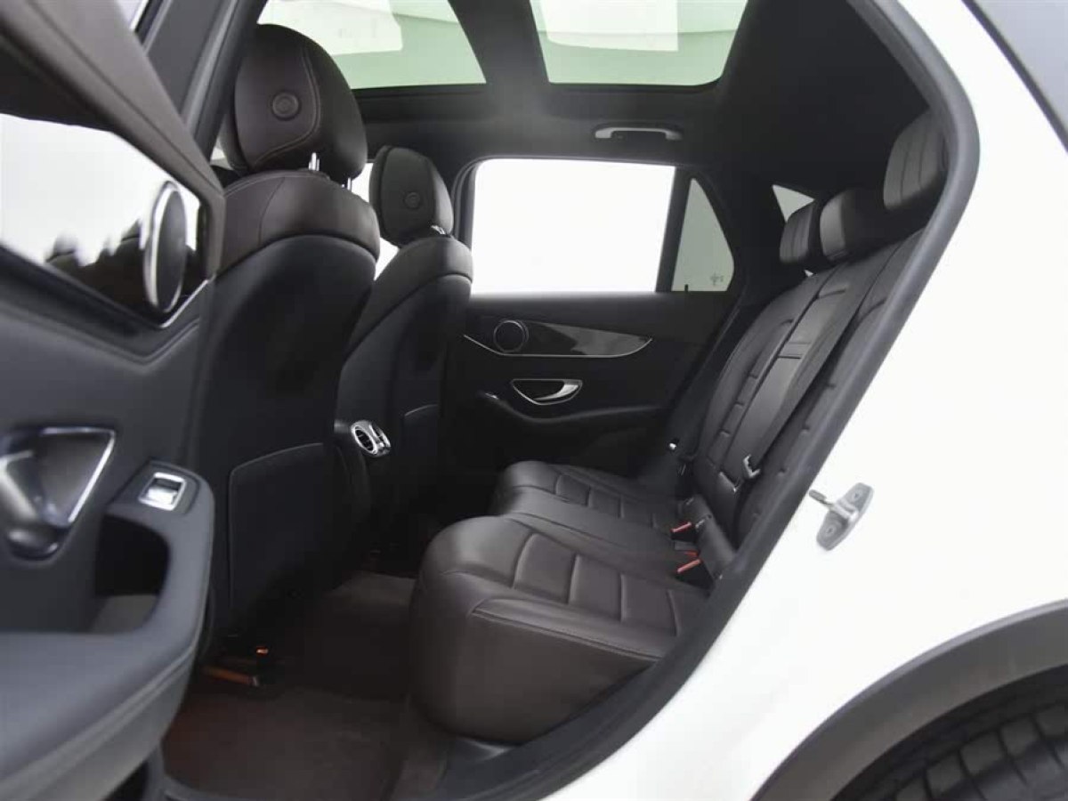 奔馳 奔馳GLC  2017款 GLC 260 4MATIC 動感型圖片