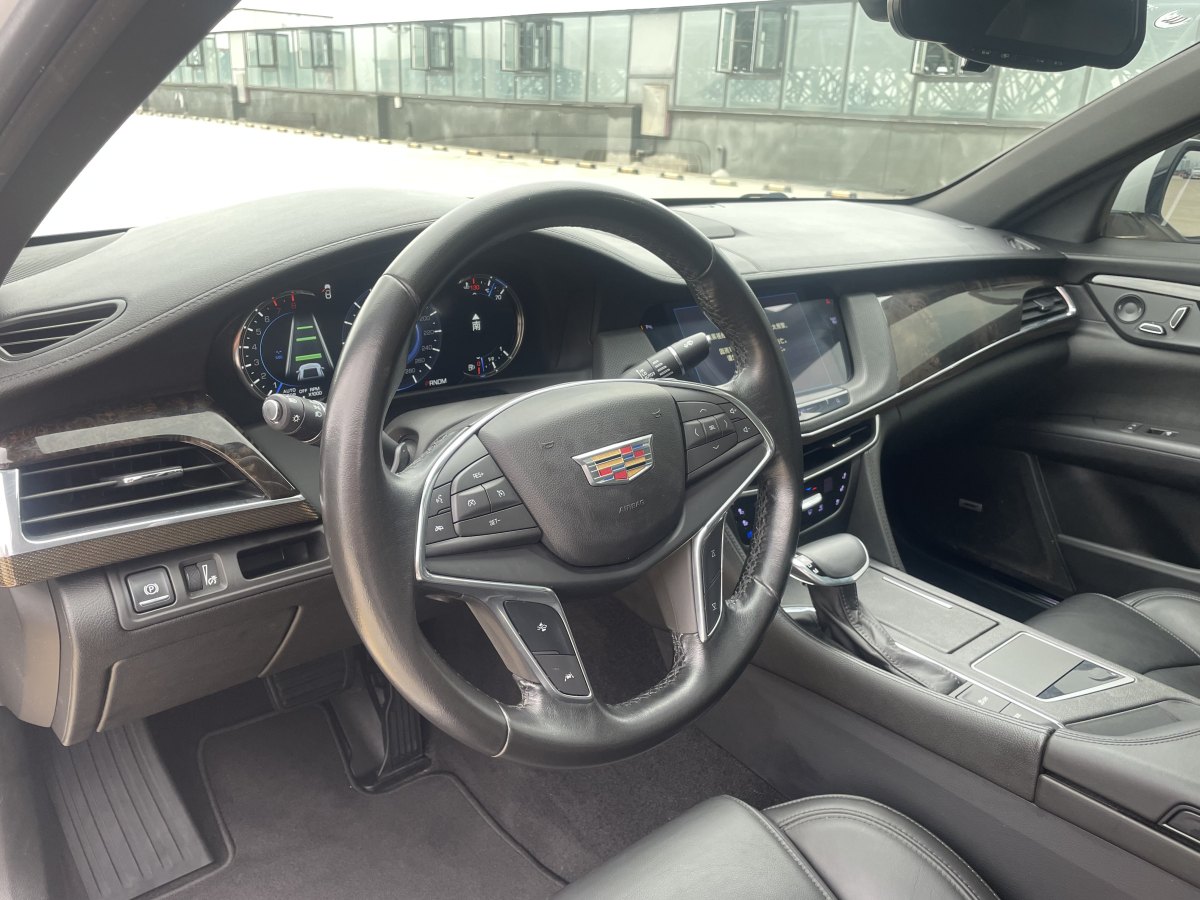 凯迪拉克 CT6  2017款 28T 豪华型图片