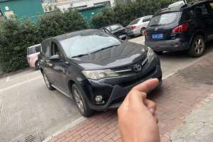 RAV4榮放 豐田 2.5L 自動四驅(qū)尊貴版