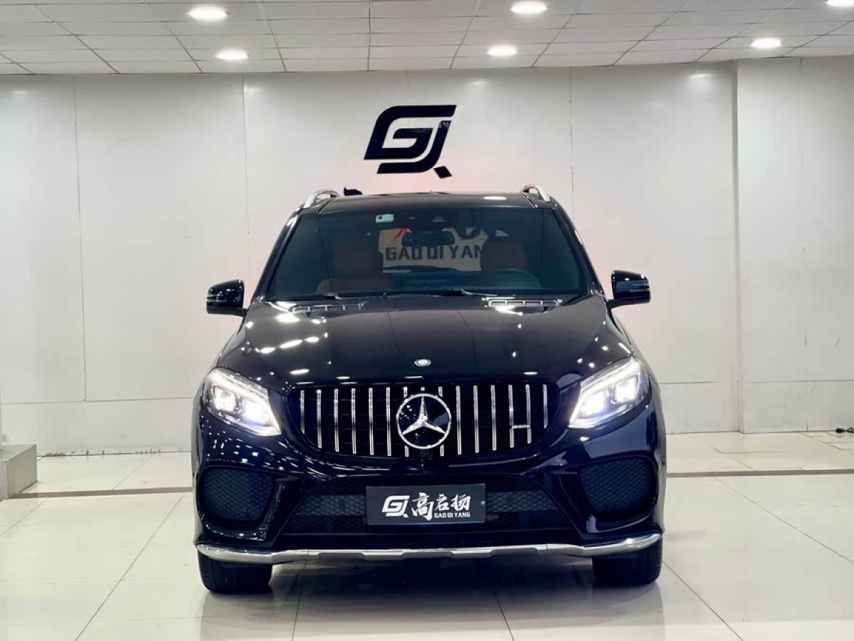 奔馳 奔馳GLE  2016款 GLE 320 4MATIC 豪華型圖片