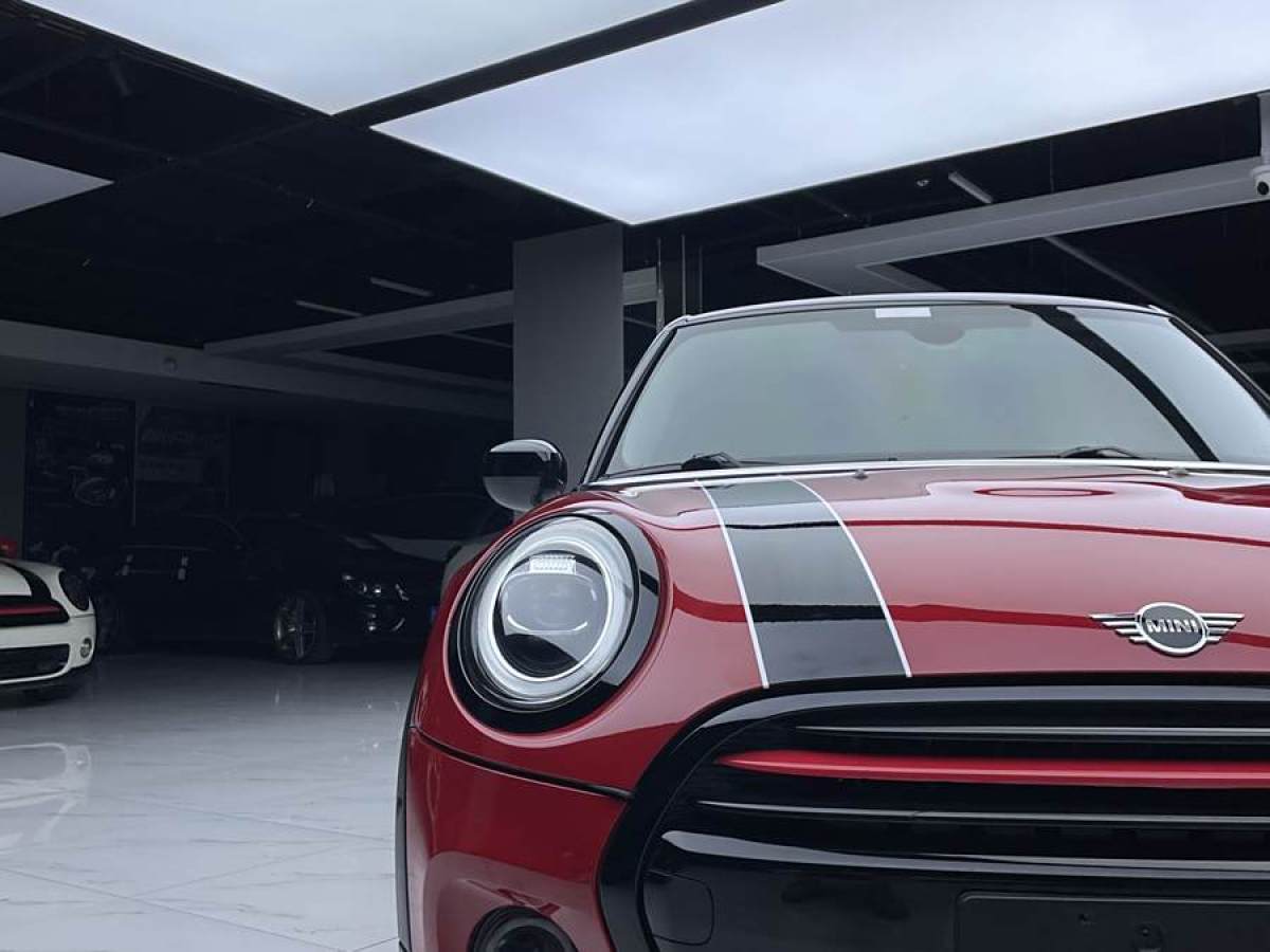 2020年12月MINI MINI  2021款 1.5T COOPER 經(jīng)典派 五門版