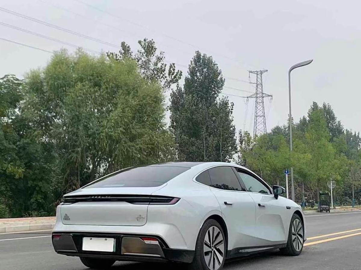 2024年1月銀河 銀河E8  2024款 665km 星艦 遠(yuǎn)航版