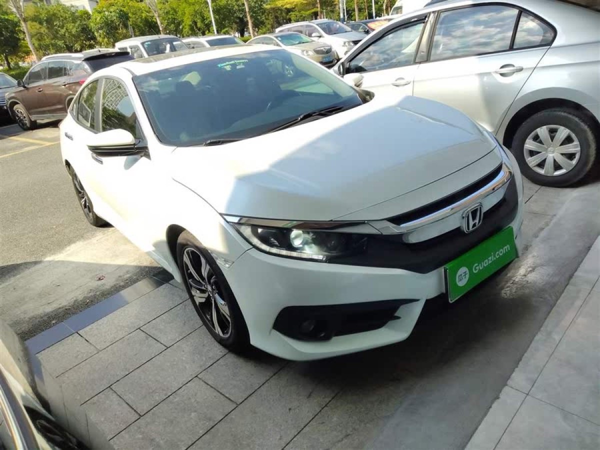 本田 思域  2016款 220TURBO CVT尊貴版圖片