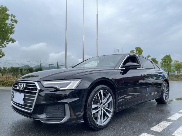 奥迪 奥迪A6L  2020款 45 TFSI 臻选动感型