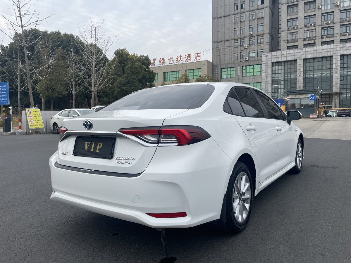 豐田 卡羅拉  2021款 雙擎 1.8L E-CVT精英版圖片