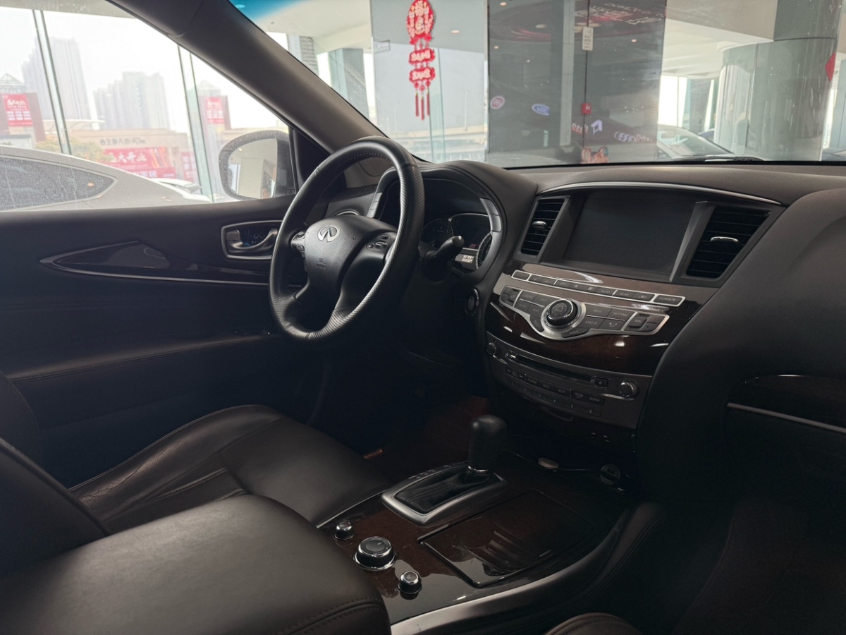 英菲尼迪 QX60  2014款 2.5T Hybrid 兩驅(qū)卓越版圖片