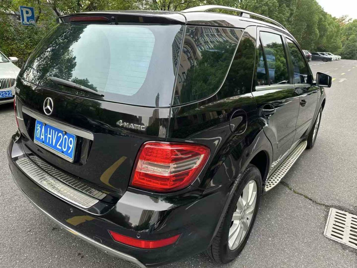 奔馳 奔馳M級AMG  2011款 AMG ML 63圖片